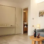 Al 33 - Luxury 3*