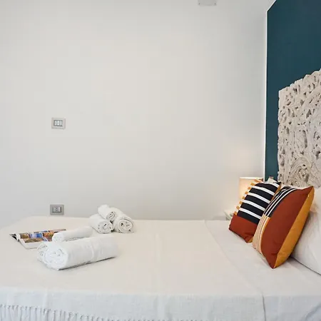 Al 33 - Luxury Affittacamere 3*